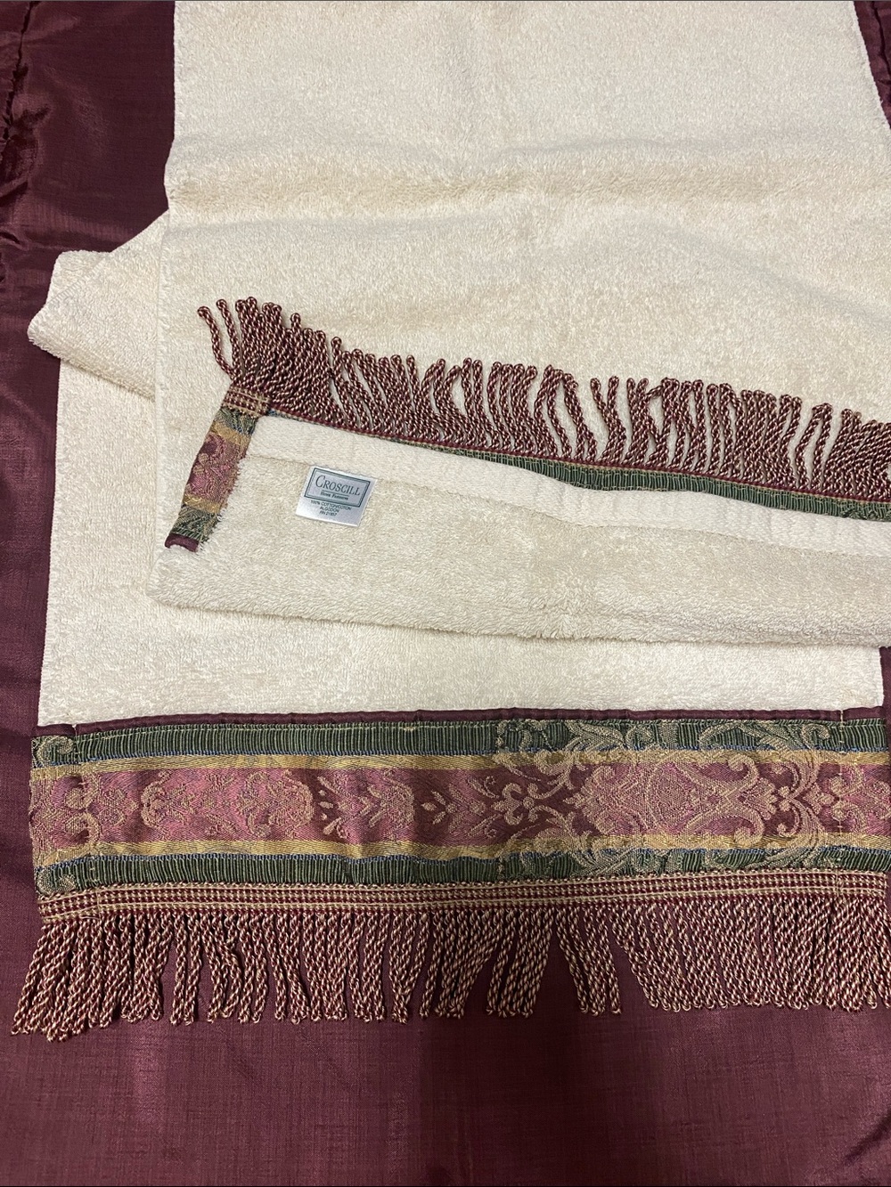 Croscill Cream Hand Towels with Burgundy and Gold Twisted Fringe NWOT